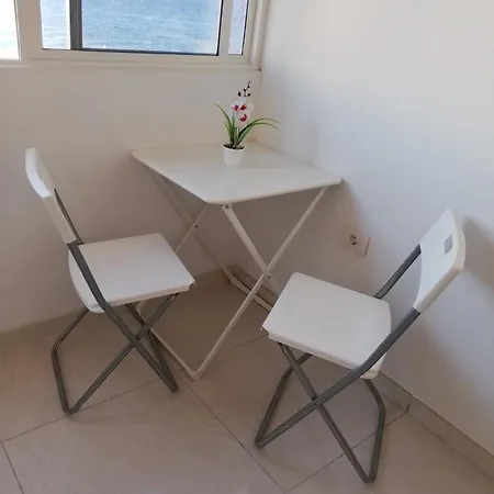 Fuer 2 Personen Und 1 Kind In Apartment